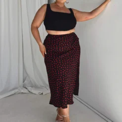 Mabel Midi Skirt Curve
