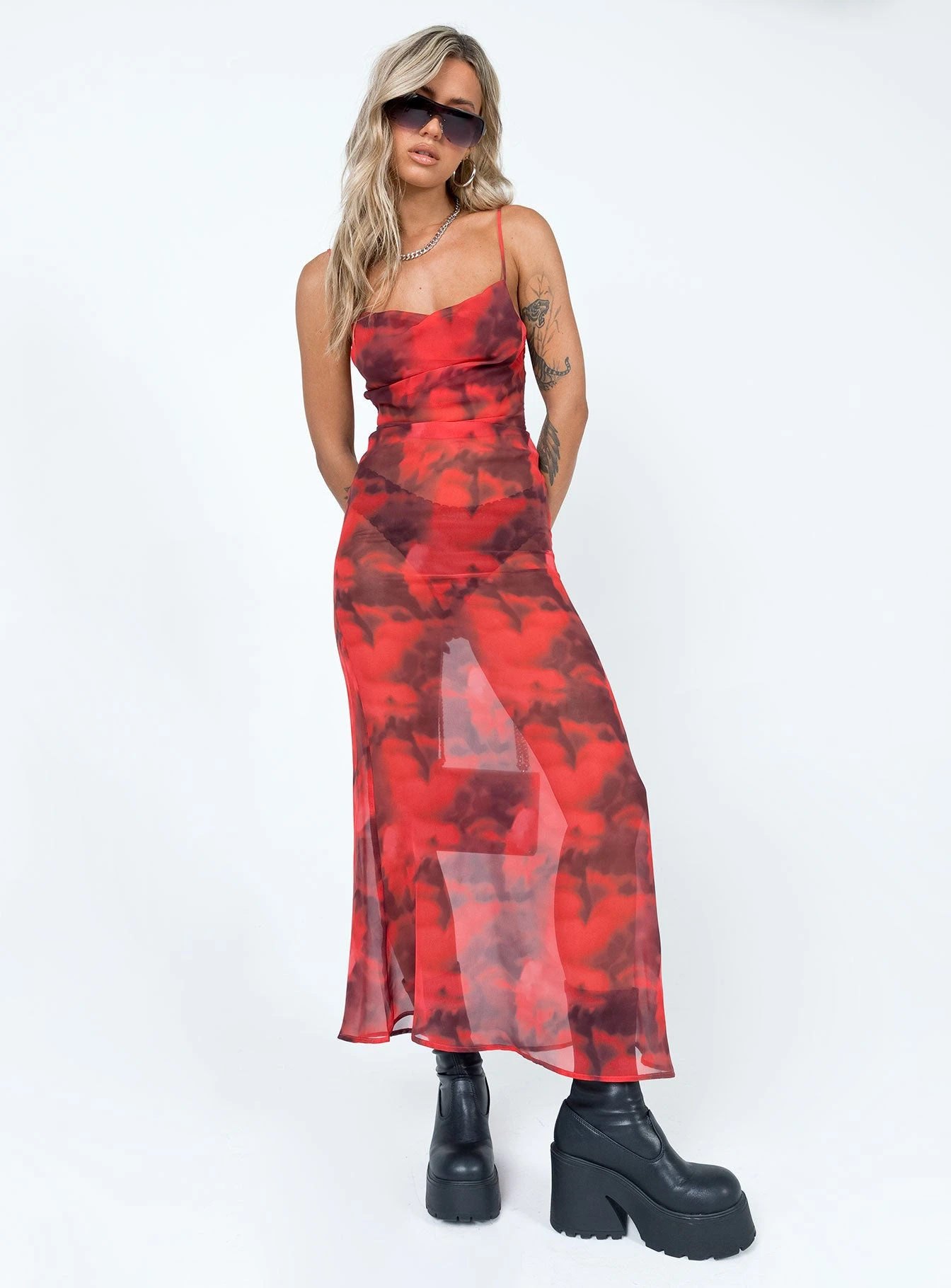 Princess Polly Coralie Maxi Dress Red Floral - Image 2