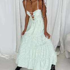 Princess Polly Rise Up Maxi Dress Green