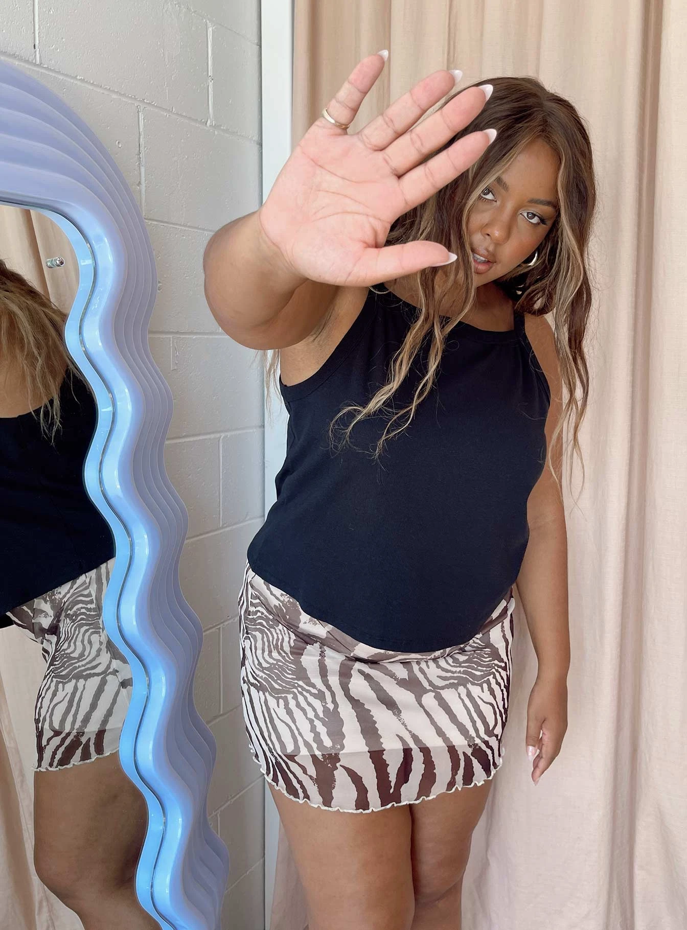 Ashby Top Black Curve - Image 4