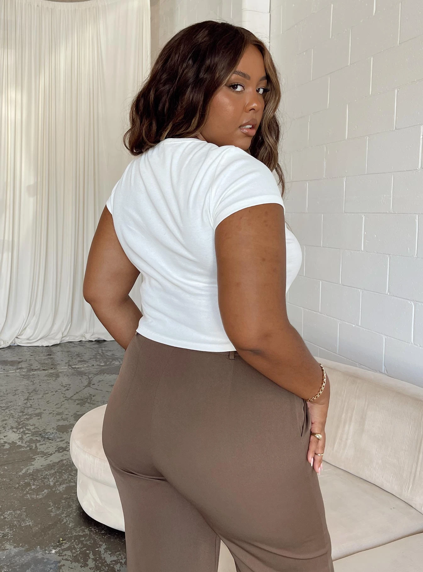 Celsey Top White Curve - Image 4