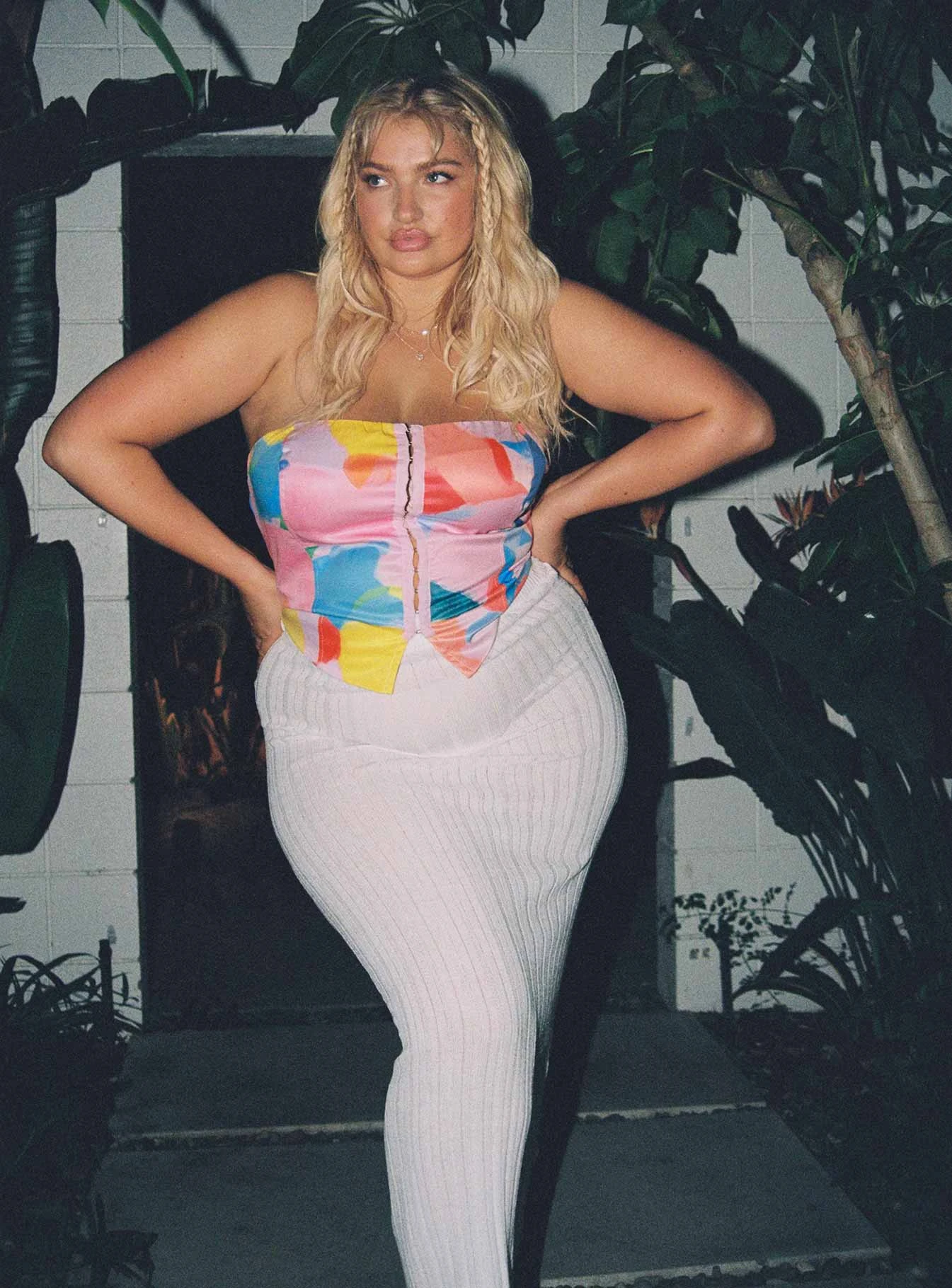 Belle Knit Maxi Skirt White Curve - Image 5